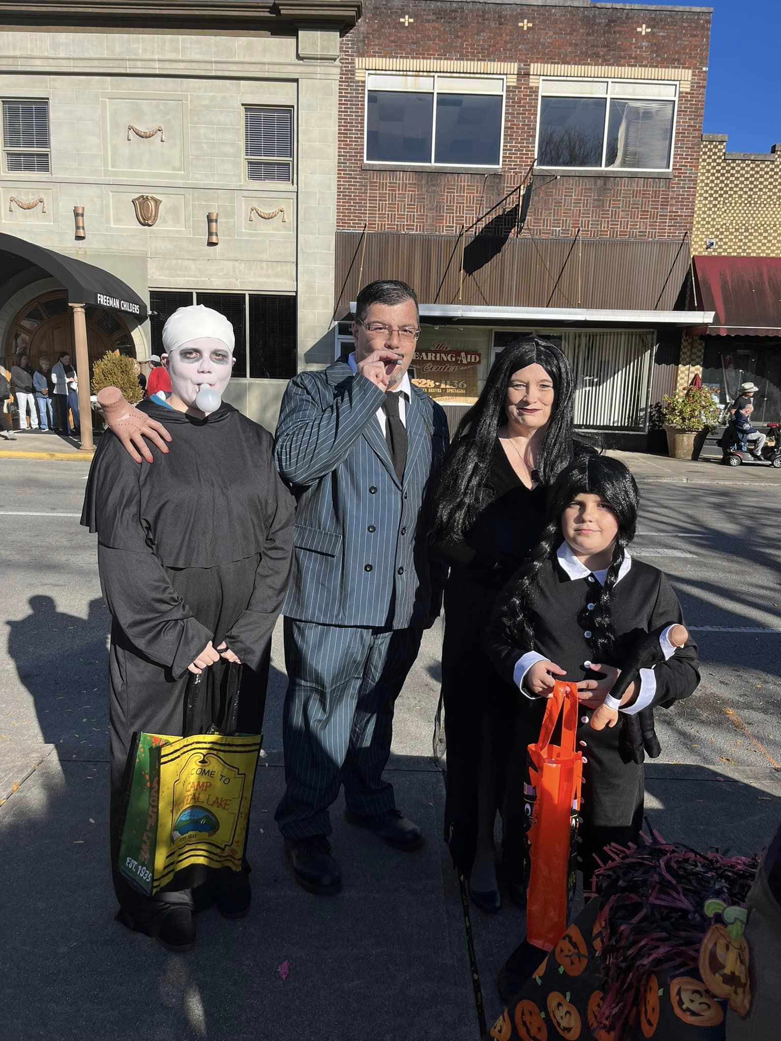 Trick or Treat on Main Corbin KY Tourism