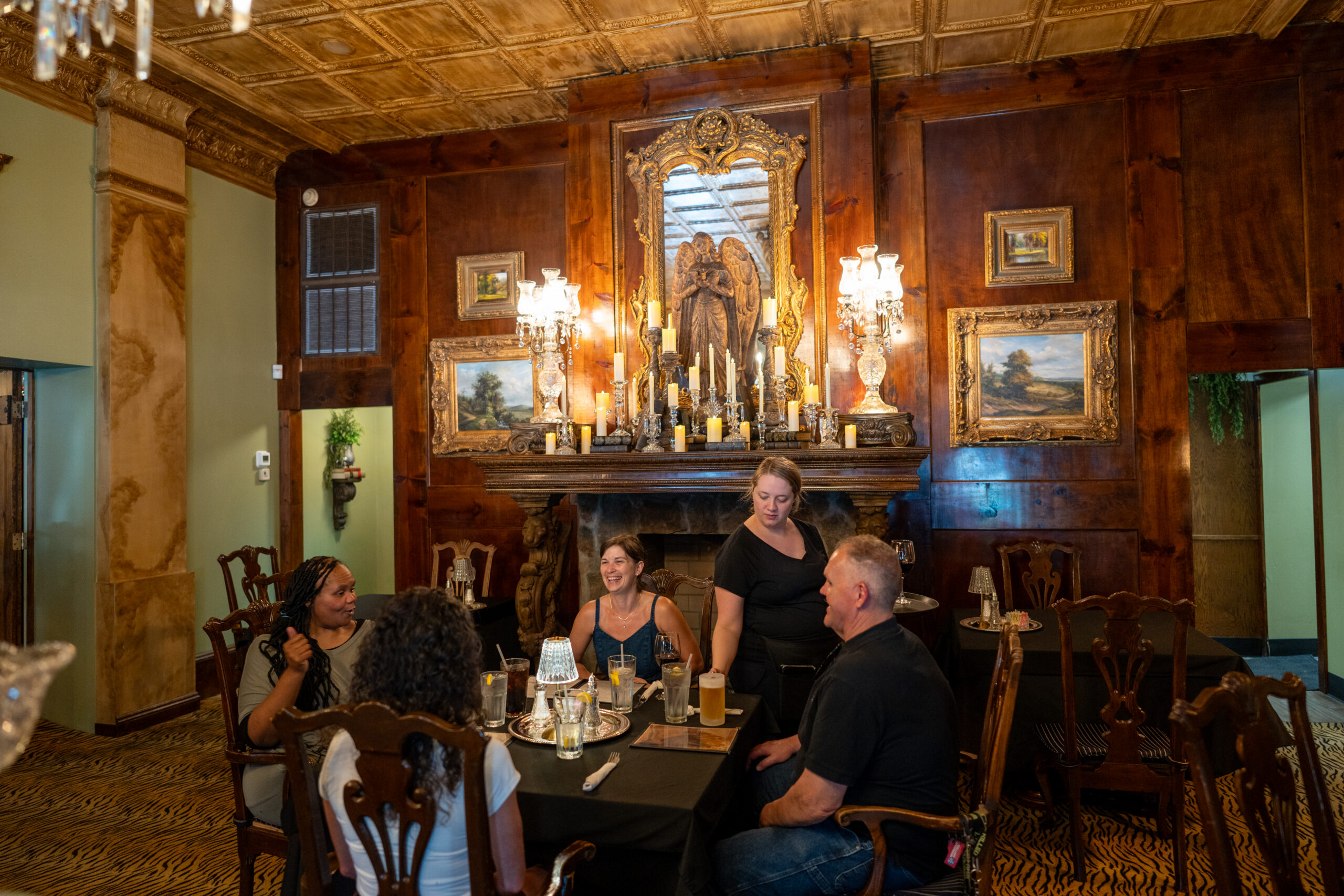Seasons Restaurant